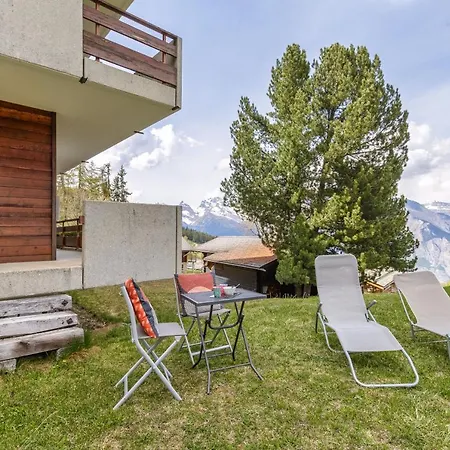Lejlighed Stylish Condo W/ Parking, Terrace, Garden Access. Riddes