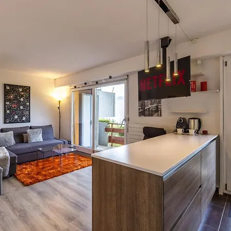 Stylish Condo W/ Parking, Terrace, Garden Access. Riddes